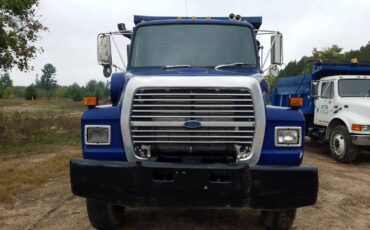 Ford-L9000-diesel-1989-blue-15