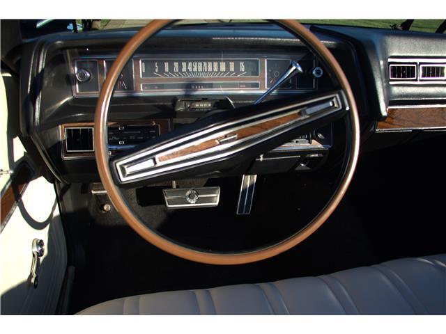 Ford-LTD-1971-Convertible-8