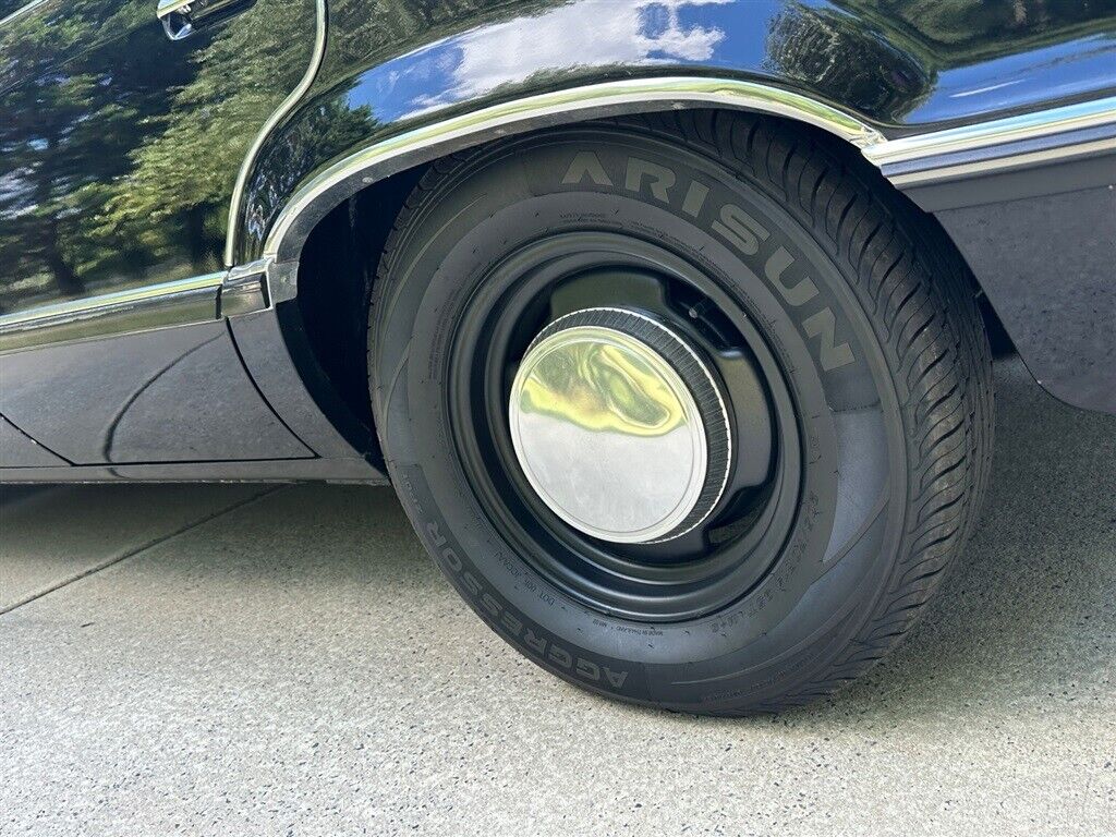 Ford-LTD-1984-20