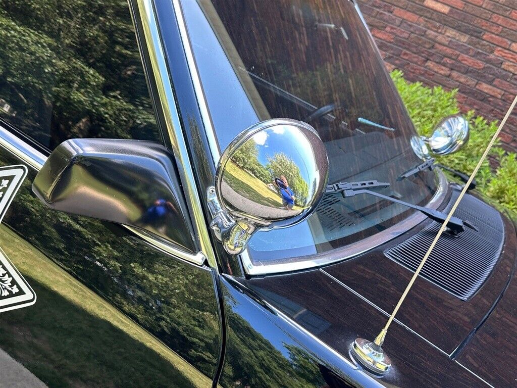 Ford-LTD-1984-25