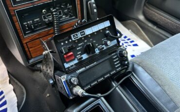 Ford-LTD-1984-39