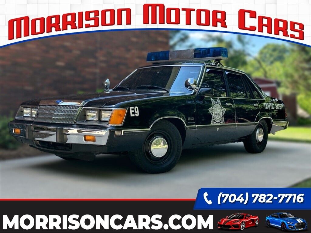 Ford LTD 1984 --