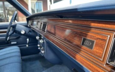 Ford-Ltd-1982-16