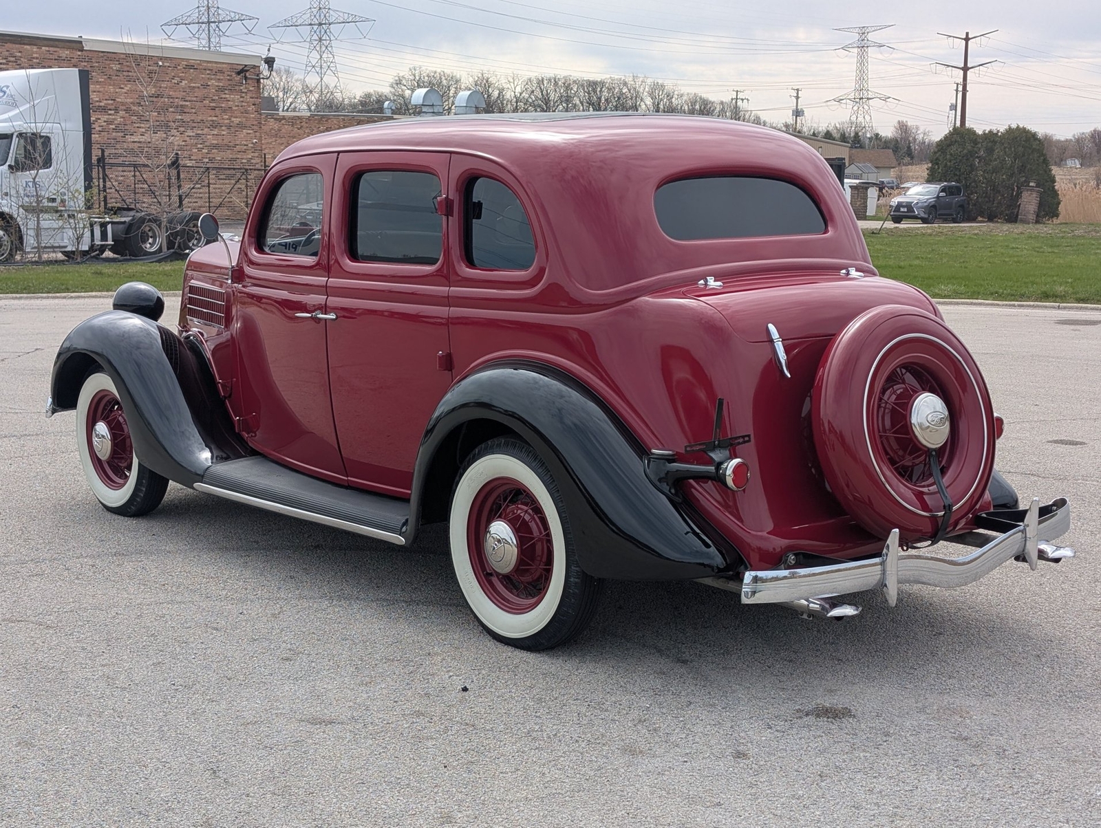 Ford-Model-48-1935-11