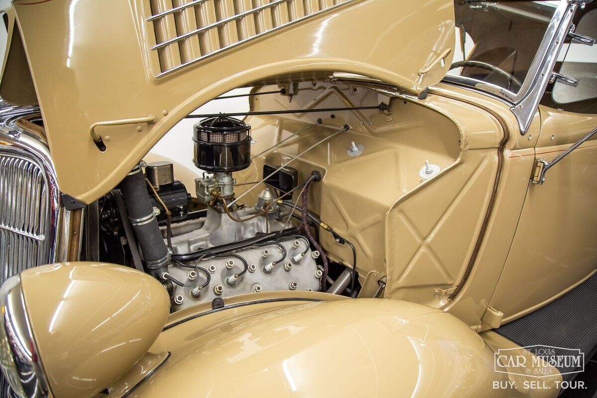 Ford-Model-48-1935-13