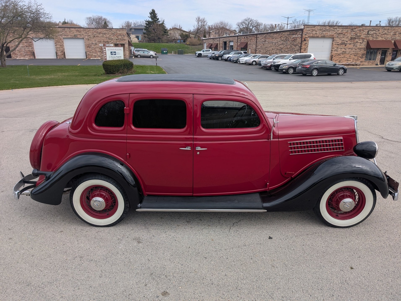 Ford-Model-48-1935-19