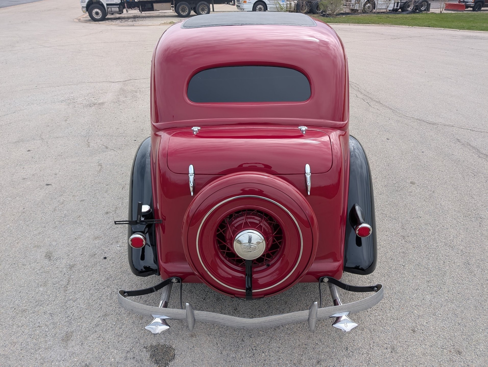 Ford-Model-48-1935-23