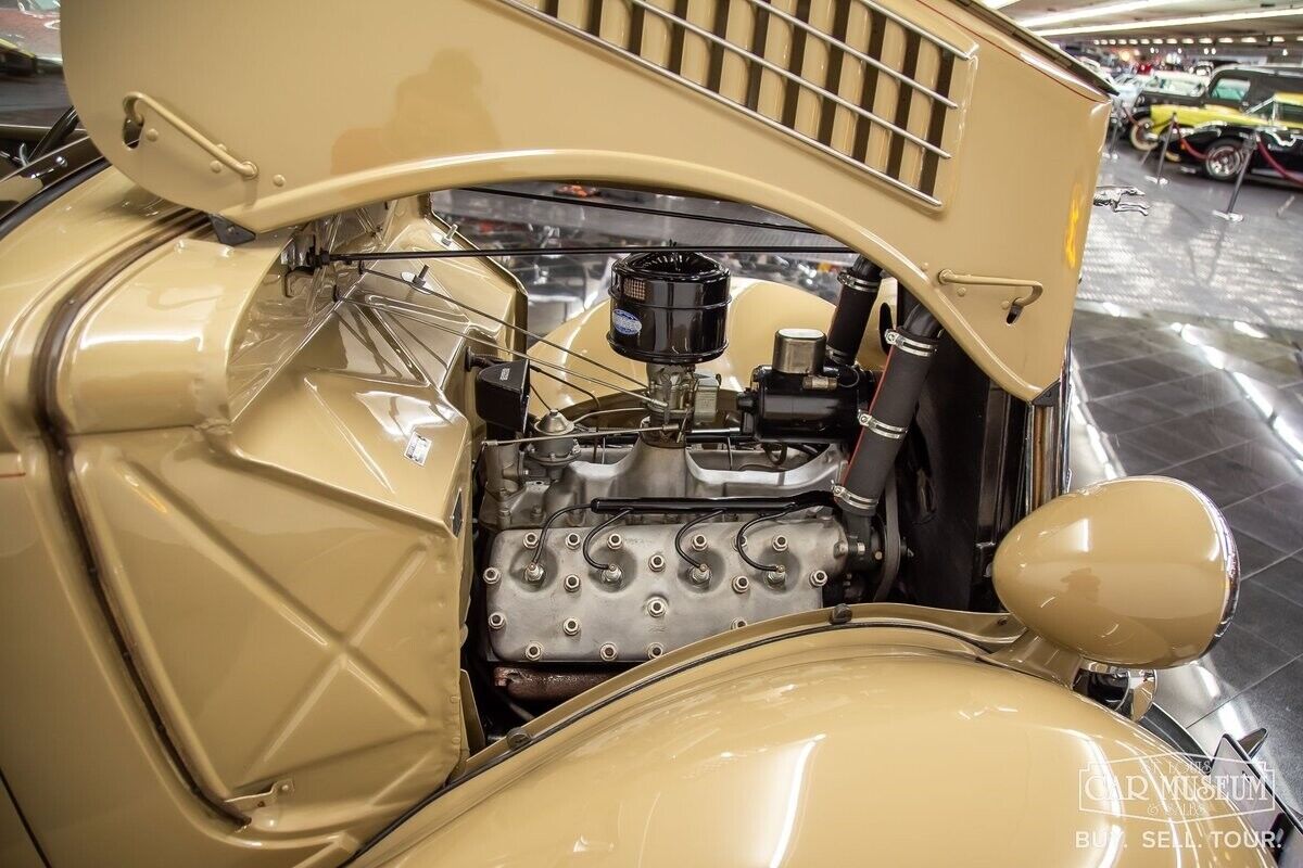 Ford-Model-48-1935-5