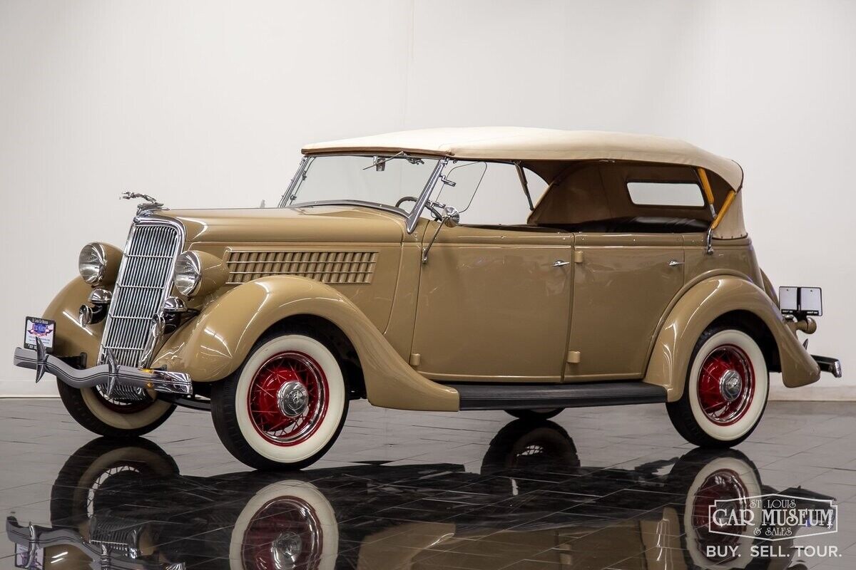Ford Model 48 1935 --
