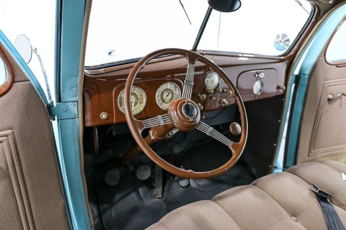 Ford-Model-74-1937-Coupe-12