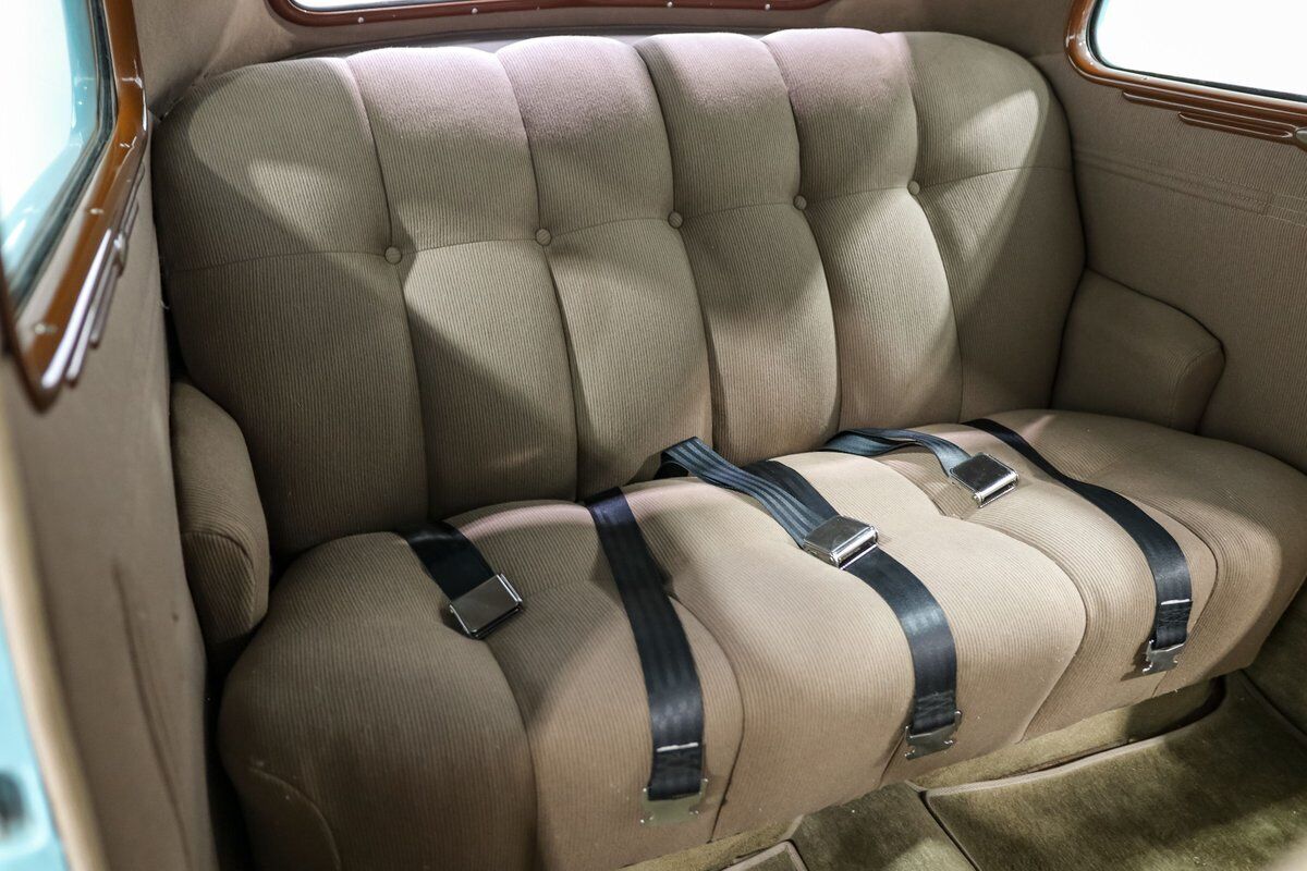 Ford-Model-74-1937-Coupe-17