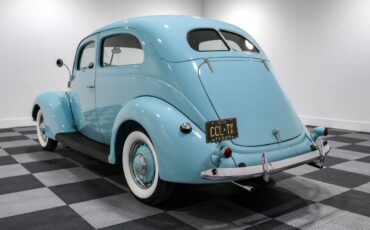 Ford-Model-74-1937-Coupe-4