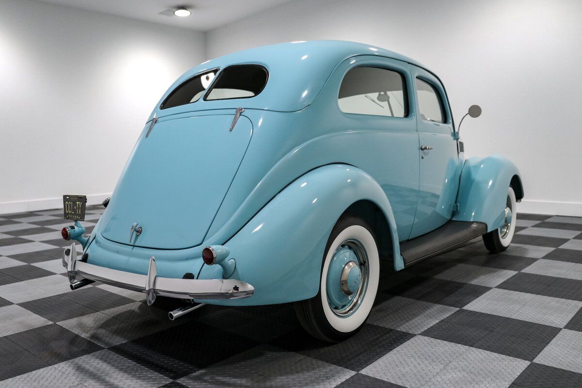 Ford-Model-74-1937-Coupe-6
