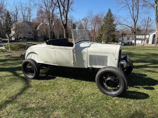 Ford-Model-A-1928-Convertible-10
