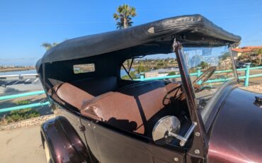 Ford-Model-A-1928-Convertible-19