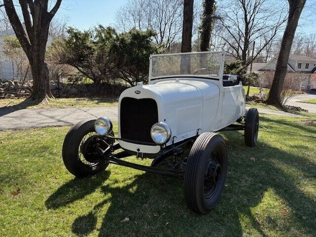 Ford-Model-A-1928-Convertible-3