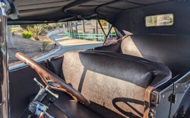Ford-Model-A-1928-Convertible-31
