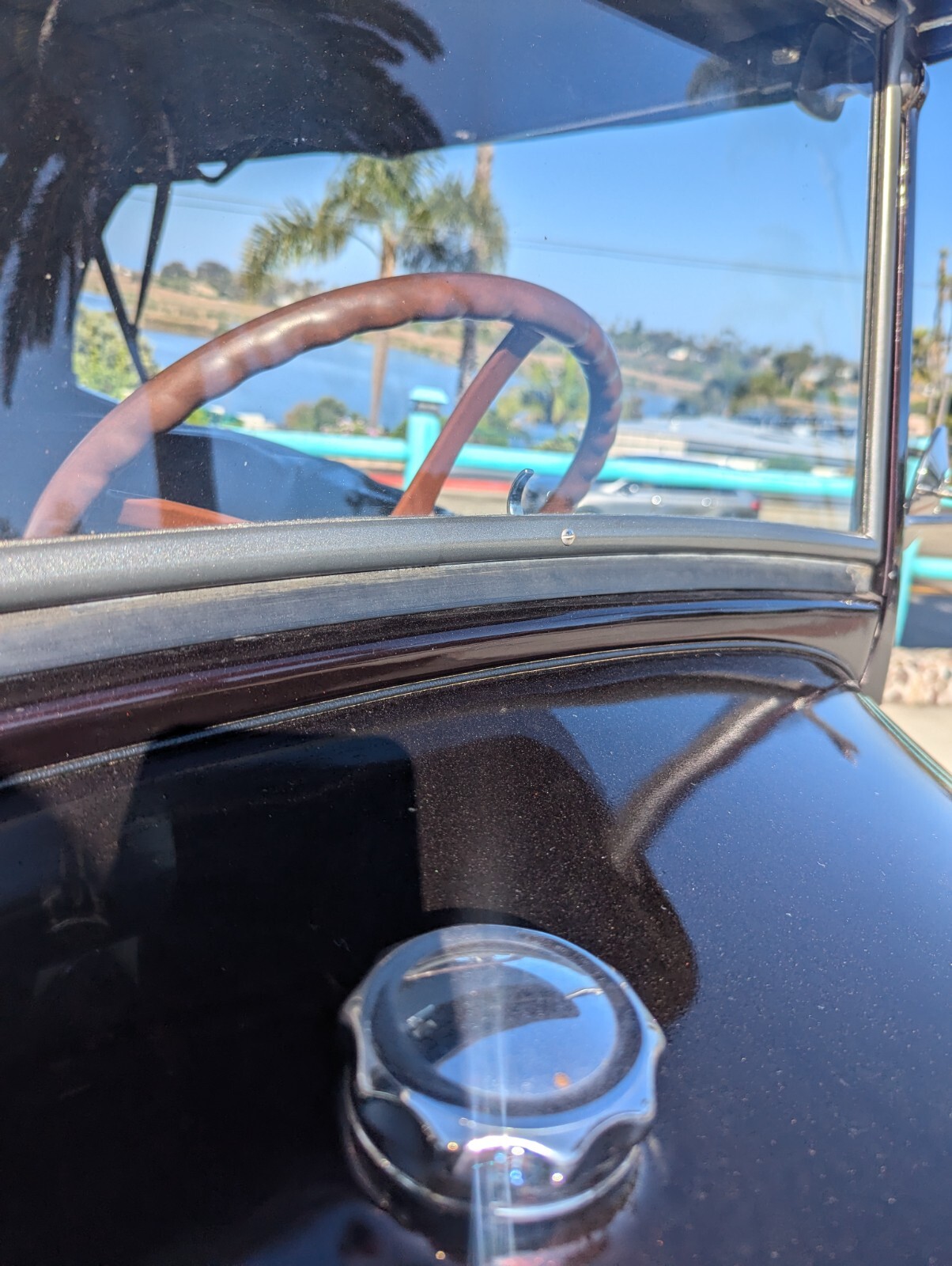 Ford-Model-A-1928-Convertible-37