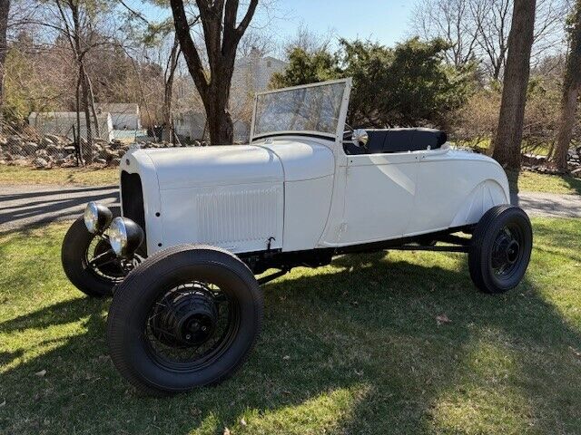 Ford-Model-A-1928-Convertible-4