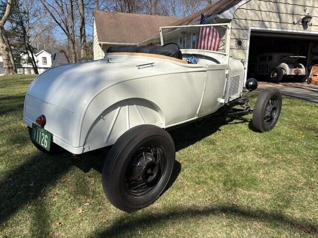 Ford-Model-A-1928-Convertible-6