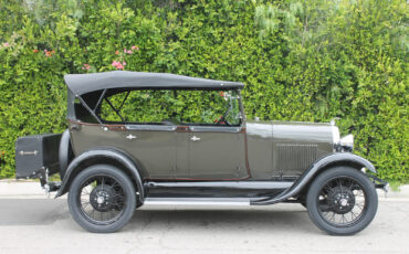 Ford-Model-A-1929-Convertible-1