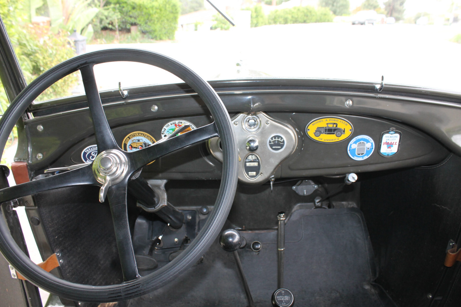 Ford-Model-A-1929-Convertible-10