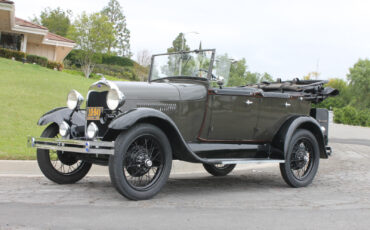 Ford-Model-A-1929-Convertible-13