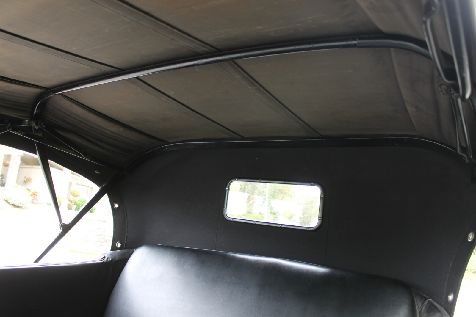 Ford-Model-A-1929-Convertible-8