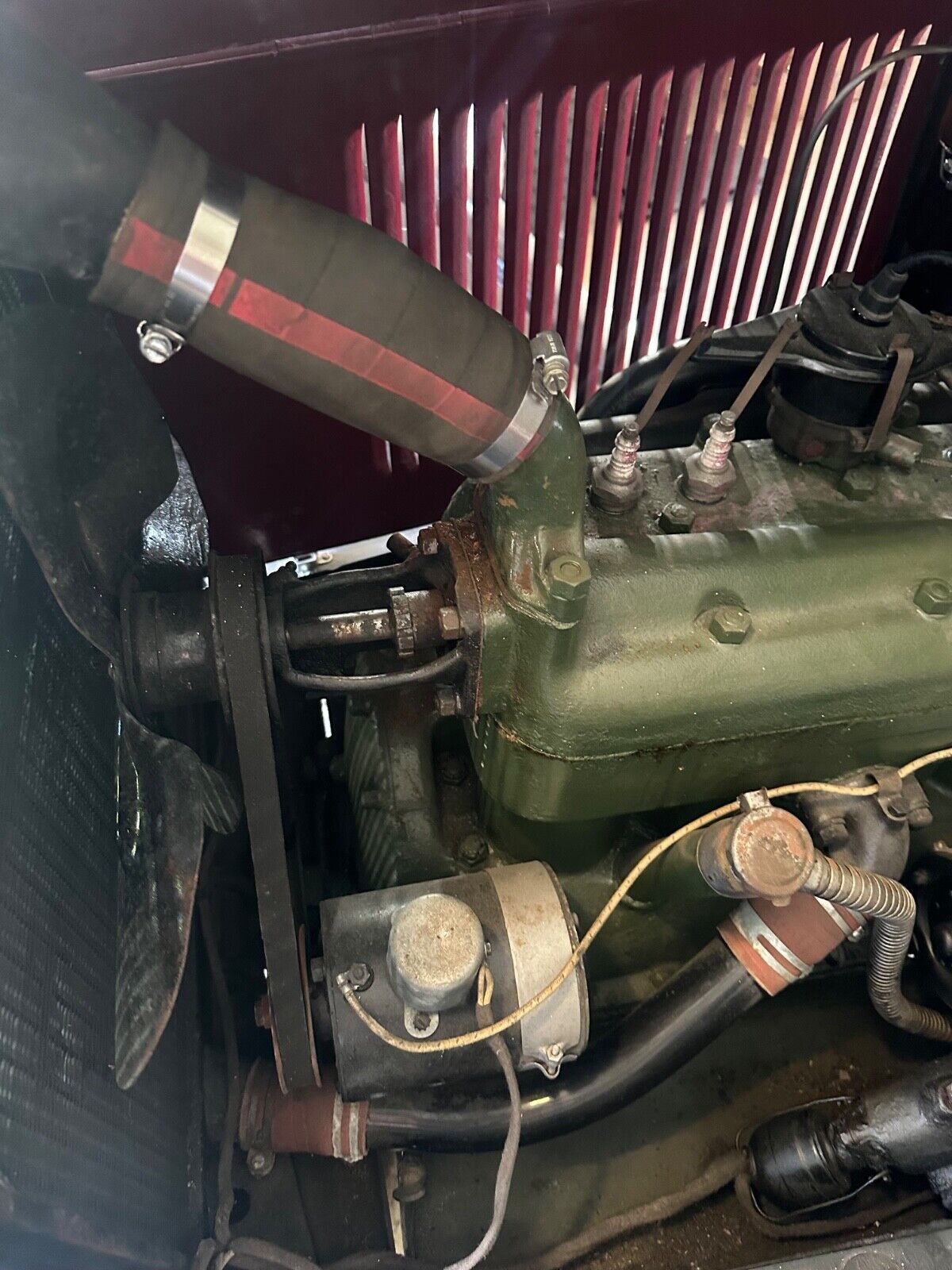 Ford-Model-A-1929-Sedan-10