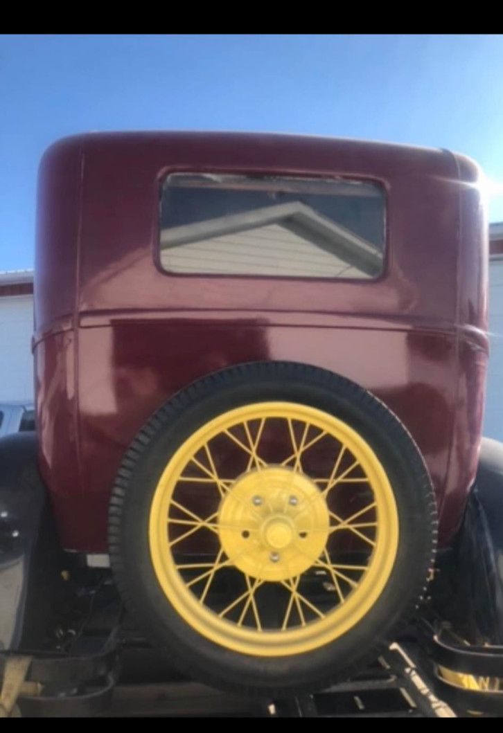 Ford-Model-A-1929-Sedan-8