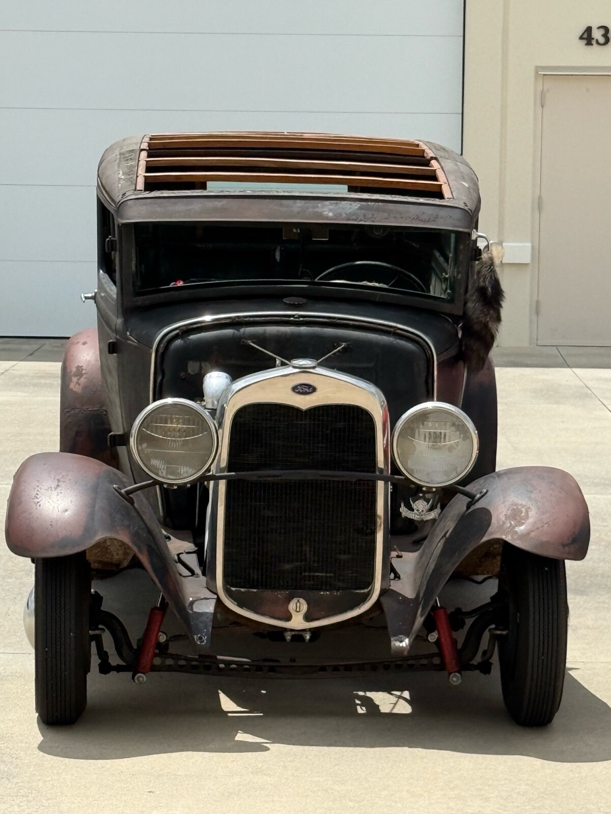 Ford-Model-A-1930-1