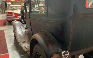 Ford-Model-A-1930-3