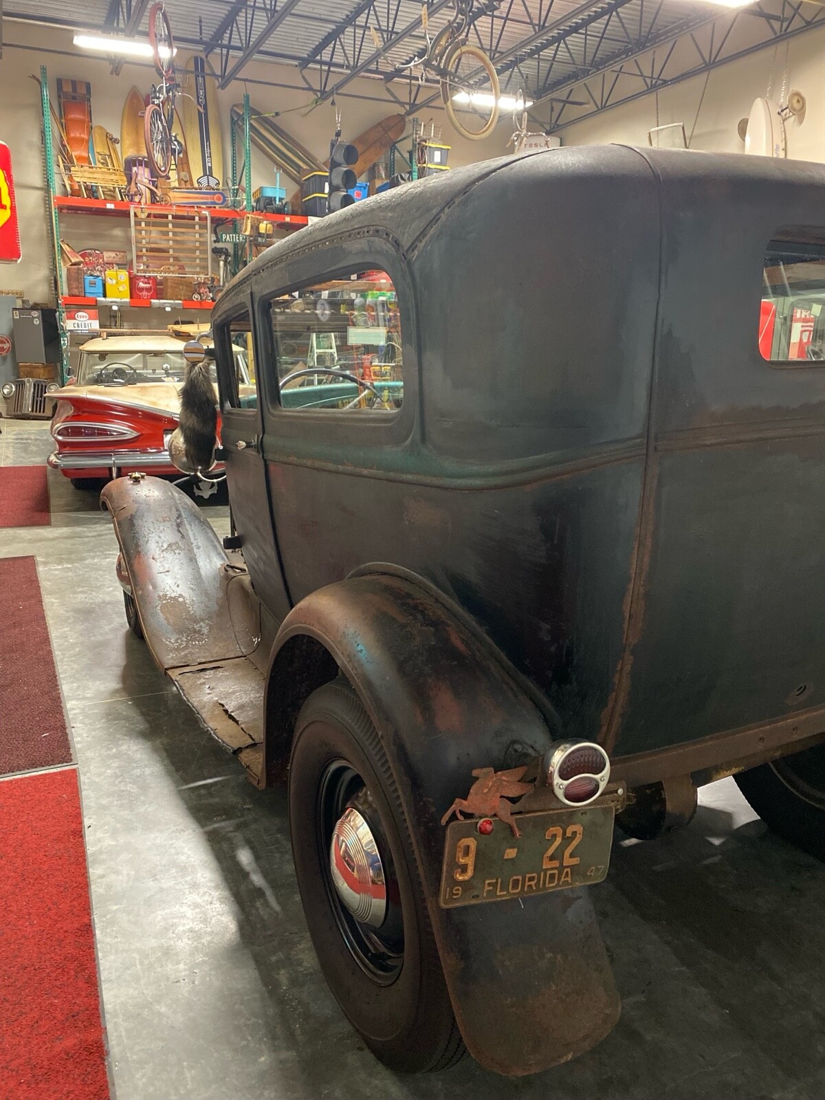 Ford-Model-A-1930-3