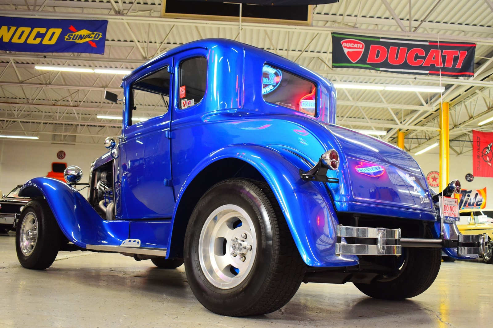 Ford-Model-A-1930-Coupe-16