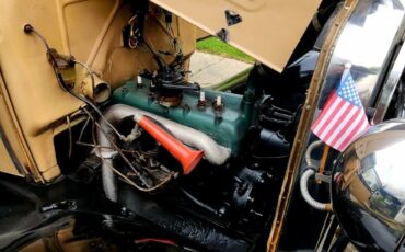 Ford-Model-A-1930-Sedan-17