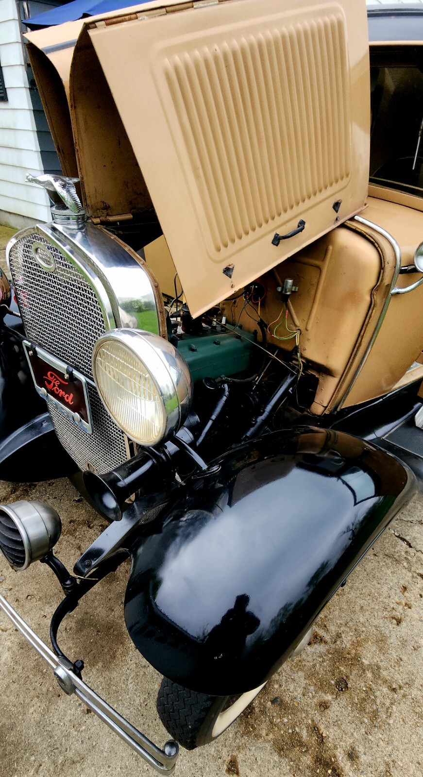 Ford-Model-A-1930-Sedan-19