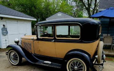 Ford-Model-A-1930-Sedan-22