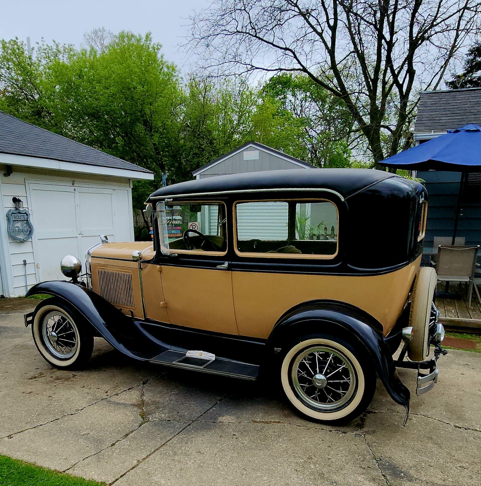 Ford-Model-A-1930-Sedan-22