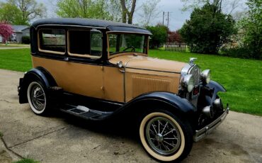 Ford-Model-A-1930-Sedan-27