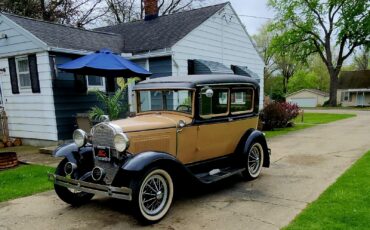 Ford-Model-A-1930-Sedan-31