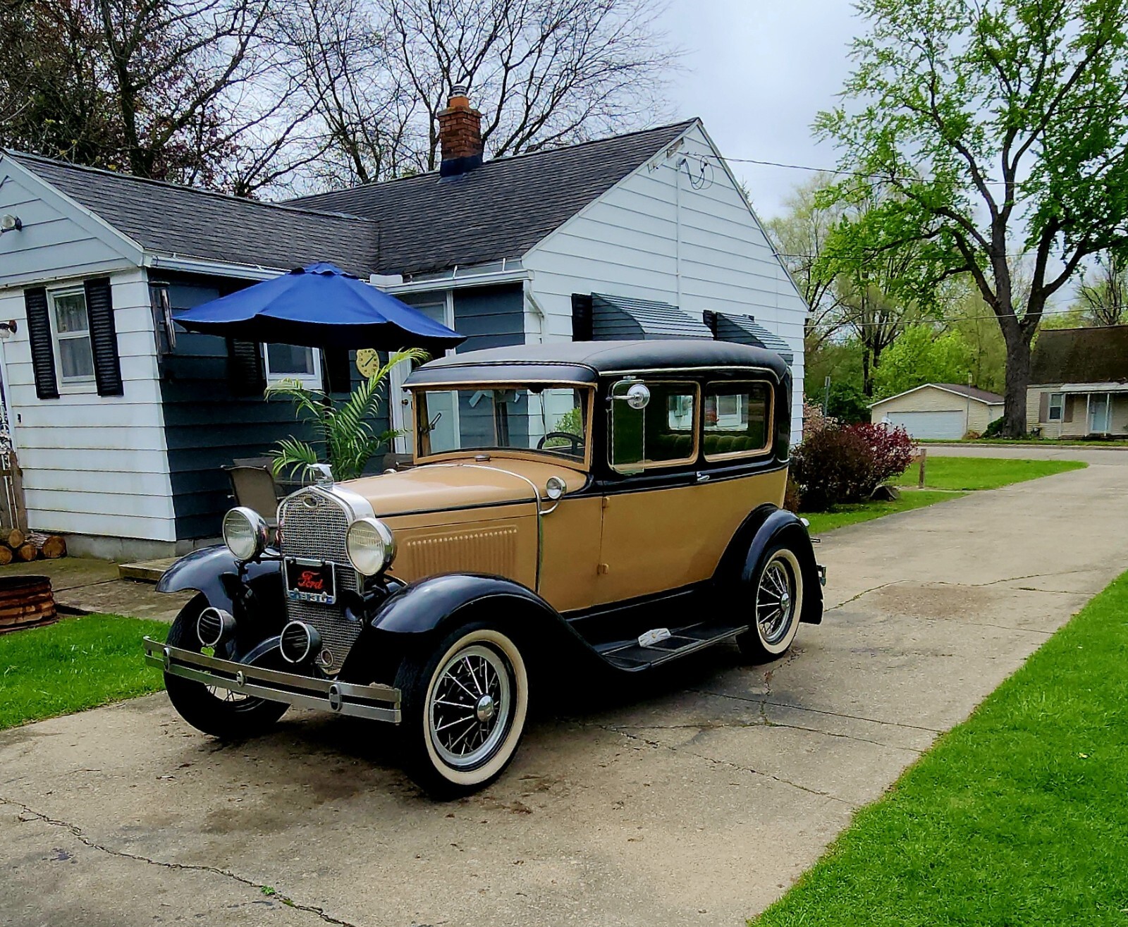 Ford-Model-A-1930-Sedan-31