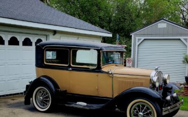 Ford-Model-A-1930-Sedan-35