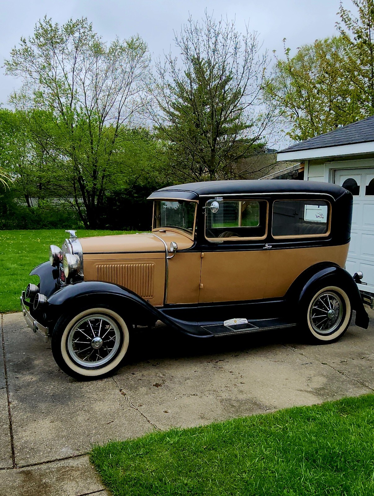 Ford-Model-A-1930-Sedan-39