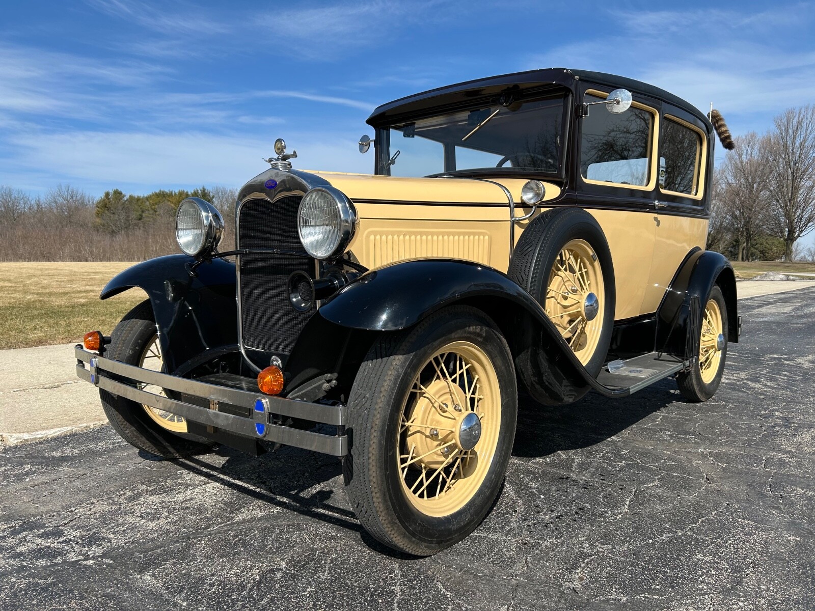 Ford-Model-A-1930-Tudor-Sedan