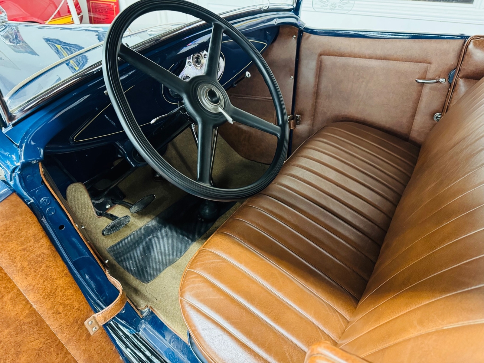 Ford-Model-A-1931-15