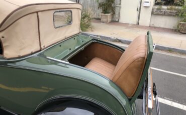 Ford-Model-A-1931-3