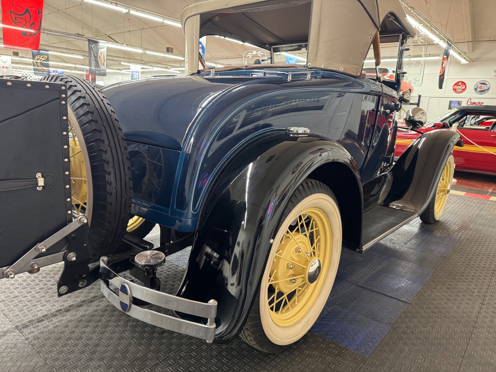 Ford-Model-A-1931-33