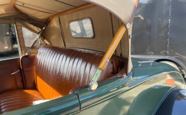Ford-Model-A-1931-Deluxe-Roadster-14