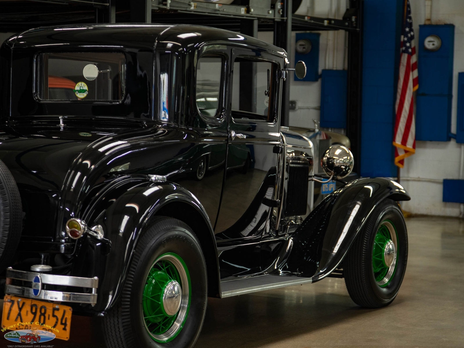 Ford-Model-A-5-Window-1930-2-Door-Coupe-25