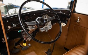 Ford-Model-A-5-Window-1930-2-Door-Coupe-32